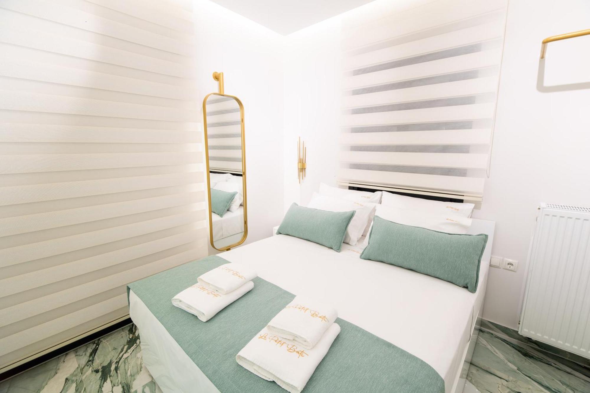 Апартаменты Luxury - Le Petit Bati Волос Экстерьер фото